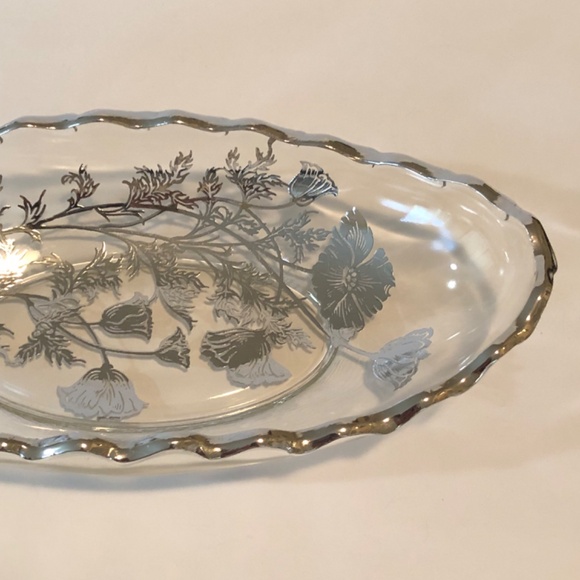 Silver City Glass Co. Oval Poppy Dish - Picture 4 of 9